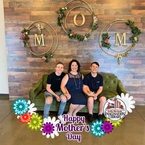 Meet your Posher, Kelly